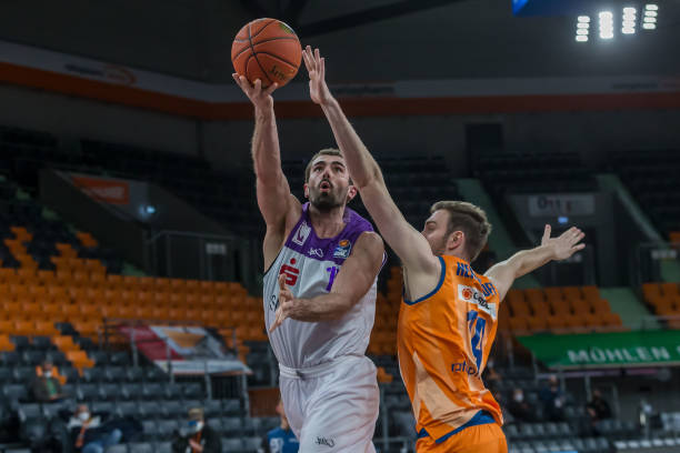 16人阵容 16人阵容